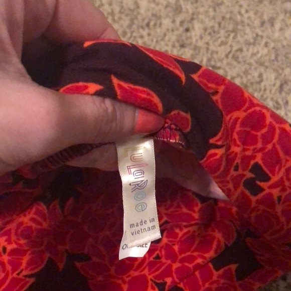 LulaRoe leggings - Picture 3 of 3